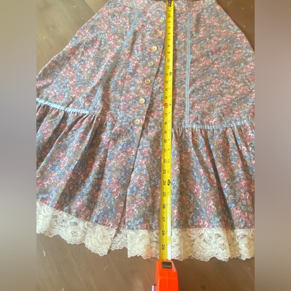 Vintage YOU BABES Prairie, Coastal Cowgirl/Cabincore Floral Skirt with Lace Trim - Picture 12 of 12